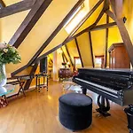 Hotel Nosticova Heritage 4*