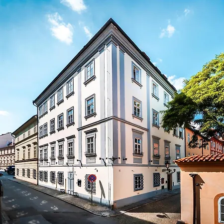 Nosticova Heritage 4*