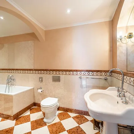 Nosticova Heritage Ξενοδοχείο