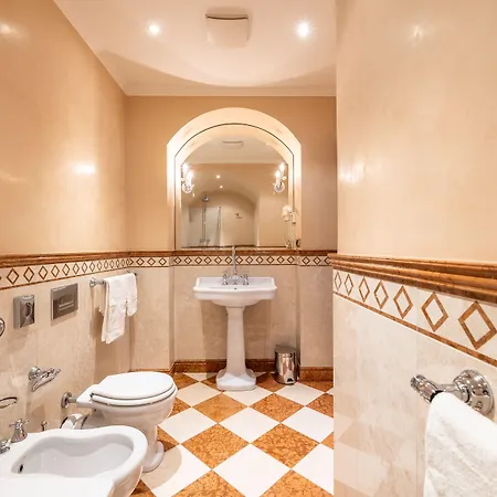 Nosticova Heritage 4*