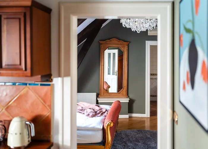 Nosticova Heritage Otel 4*