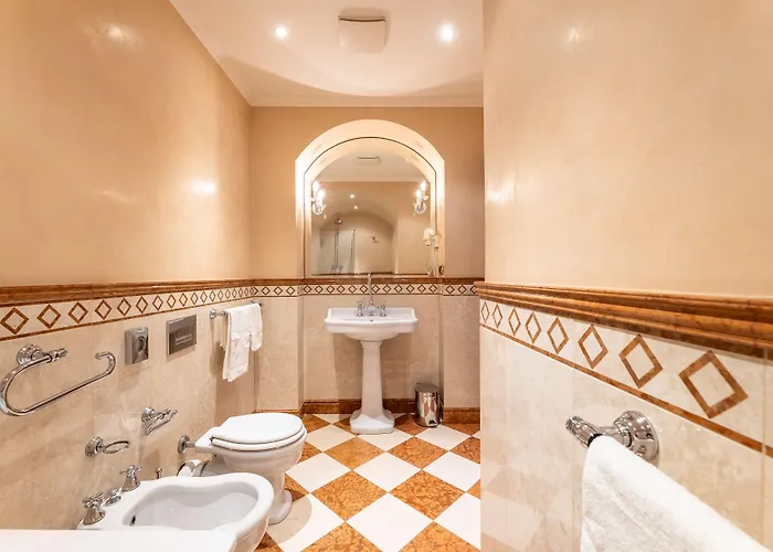 Nosticova Heritage 4*